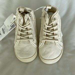 Zara high tops brand new with tags. Cream color size 24 (USA 8 )